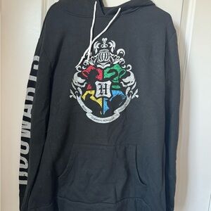 Hogwarts Black Crest Sweatshirt – Warner Bros | Size XL